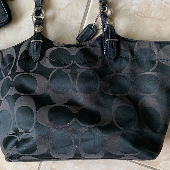 Coach Signature F16175 Black/Brown Sateen Bag & Matching Wrislet - Picture 9 of 16